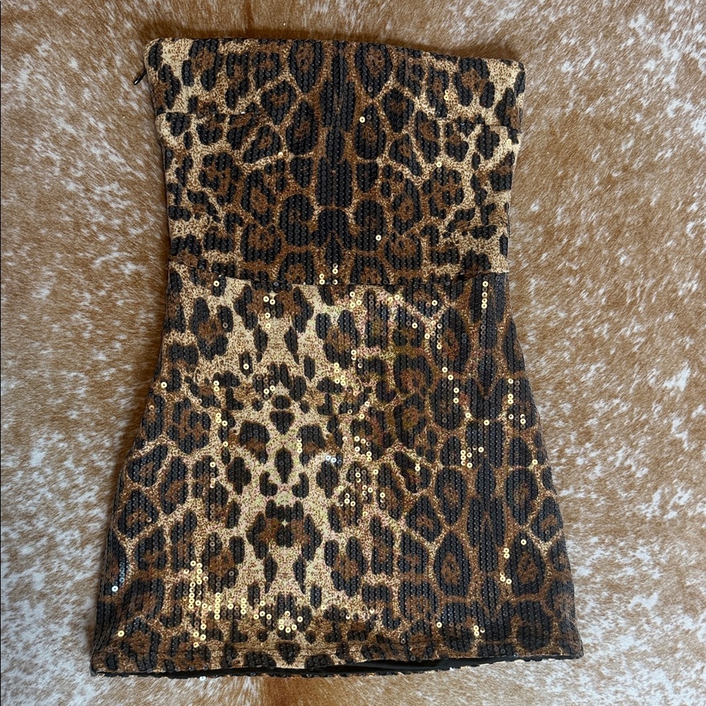 Edikted Leopard Print Strapless Dress with Sequins Size small